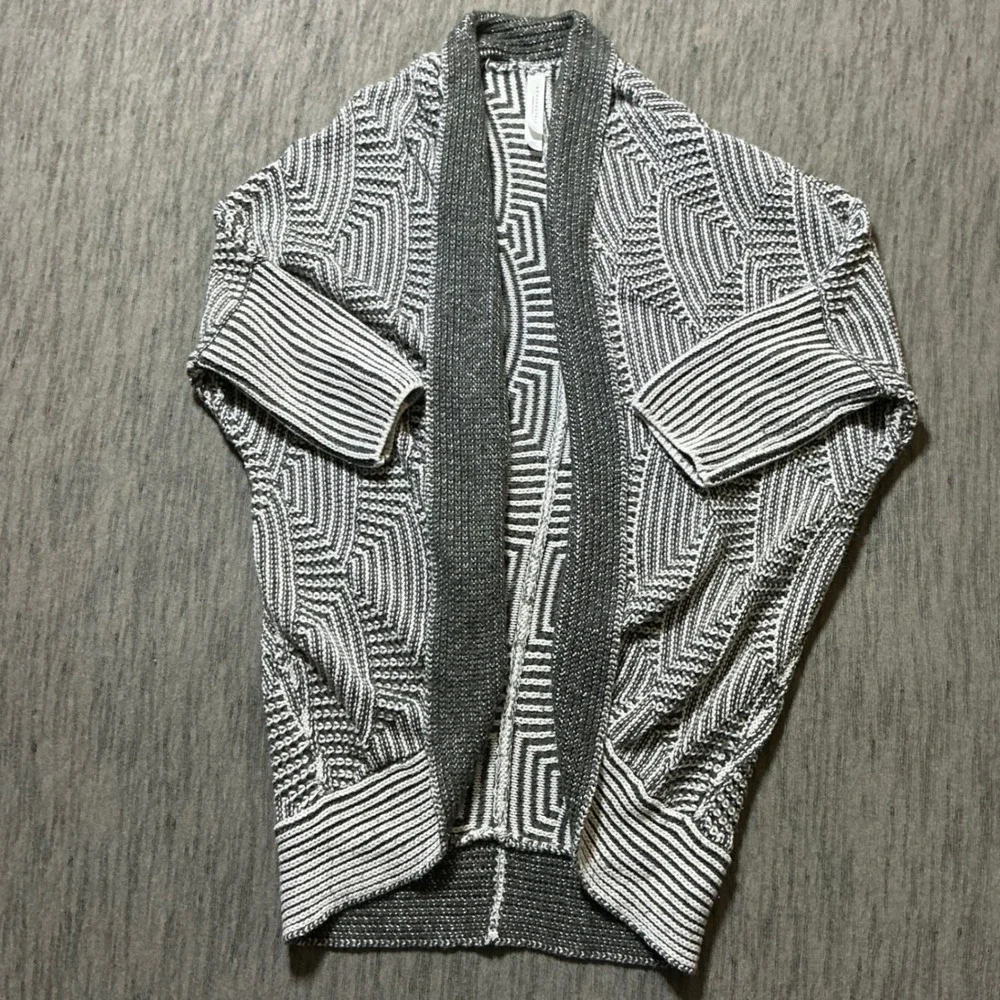 Aeropostale Womens Grey White Geometric Cocoon Cardigan Sweater Large Open Front